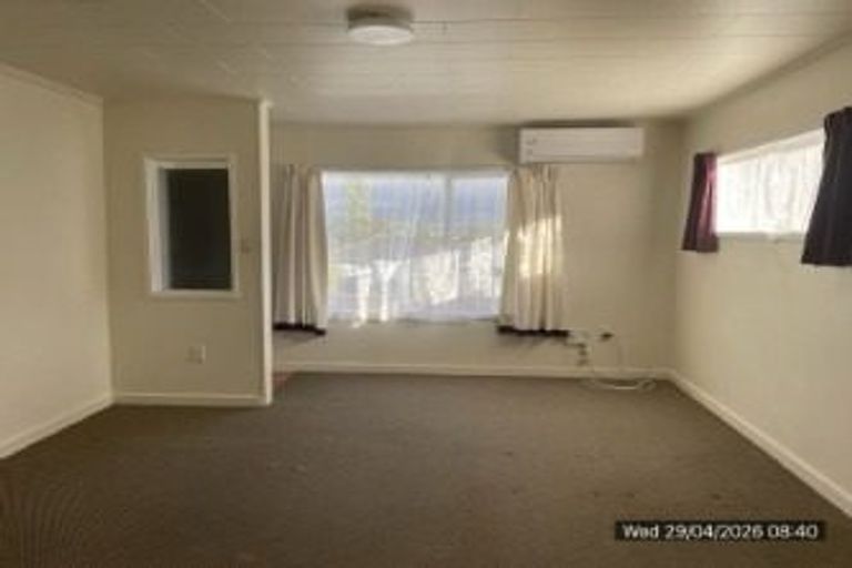 Photo of property in 11/158 Rata Street, Naenae, Lower Hutt, 5011