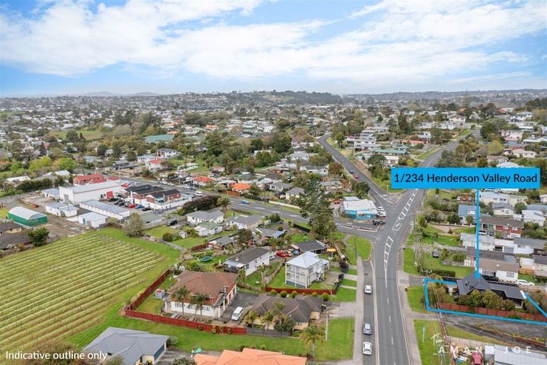 Photo of property in 234 Henderson Valley Road, Henderson, Auckland, 0612