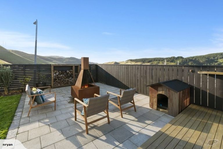 Photo of property in 110 Amesbury Drive, Churton Park, Wellington, 6037