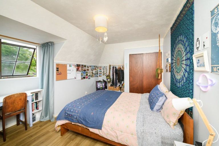 Photo of property in 8 Mcarthur Street, Terrace End, Palmerston North, 4410