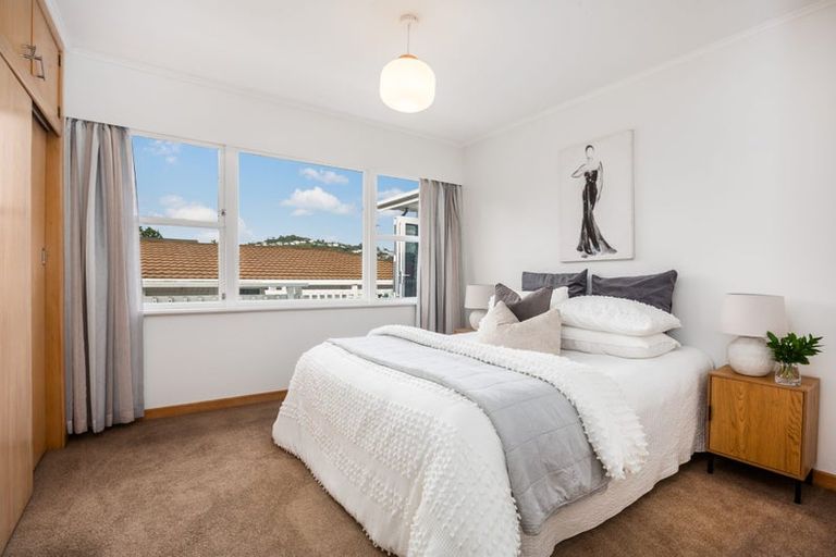 Photo of property in 18 Woodland Road, Johnsonville, Wellington, 6037