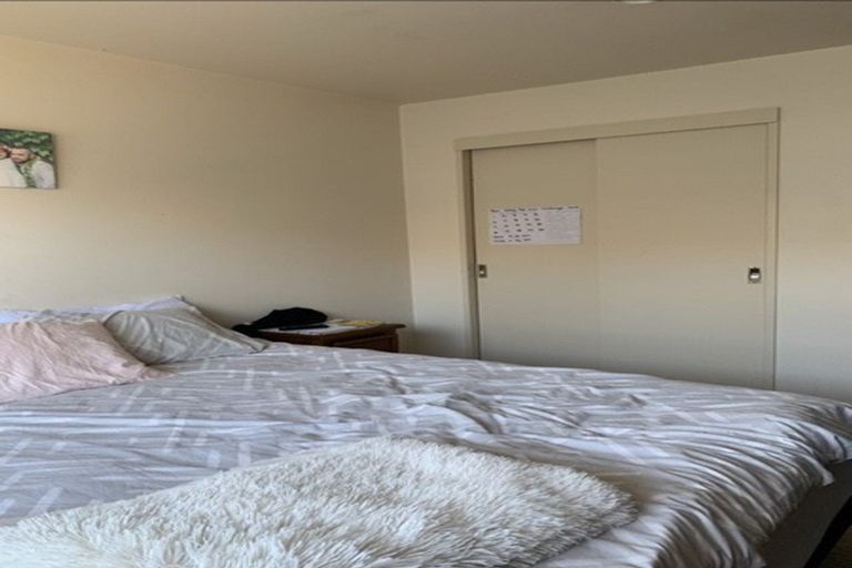 Photo of property in 29 Koru Street, Mangere Bridge, Auckland, 2022