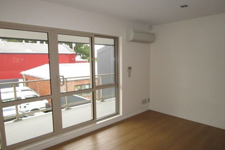 Photo of property in 1/282 Kilmore Street, Christchurch Central, Christchurch, 8011