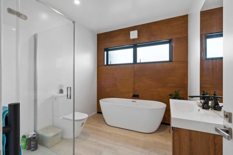 Photo of property in 22 Longcot Drive, Rolleston, 7615