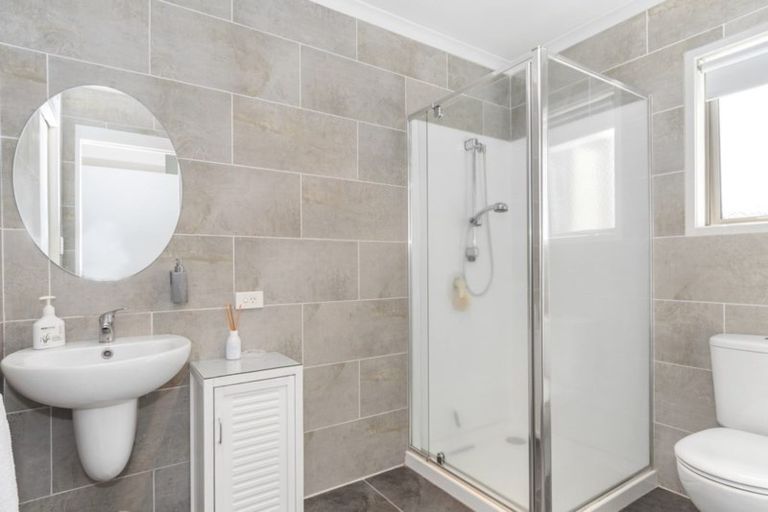 Photo of property in 52 Little John Drive, Bellevue, Tauranga, 3110