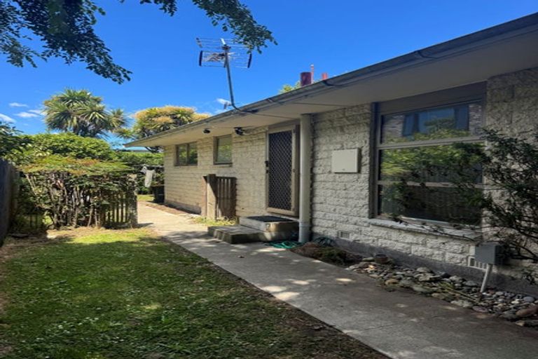 Photo of property in 3/138 North Avon Road, Richmond, Christchurch, 8013