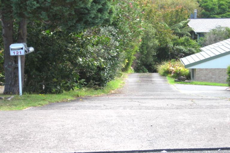 Photo of property in 121 Hutchinson Avenue, New Lynn, Auckland, 0600