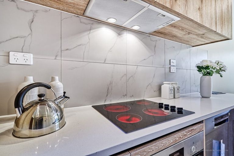 Photo of property in 6/67 Kervil Avenue, Te Atatu Peninsula, Auckland, 0610