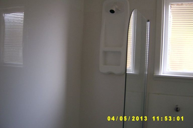 Photo of property in 2/20 Deller Grove, Silverstream, Upper Hutt, 5019