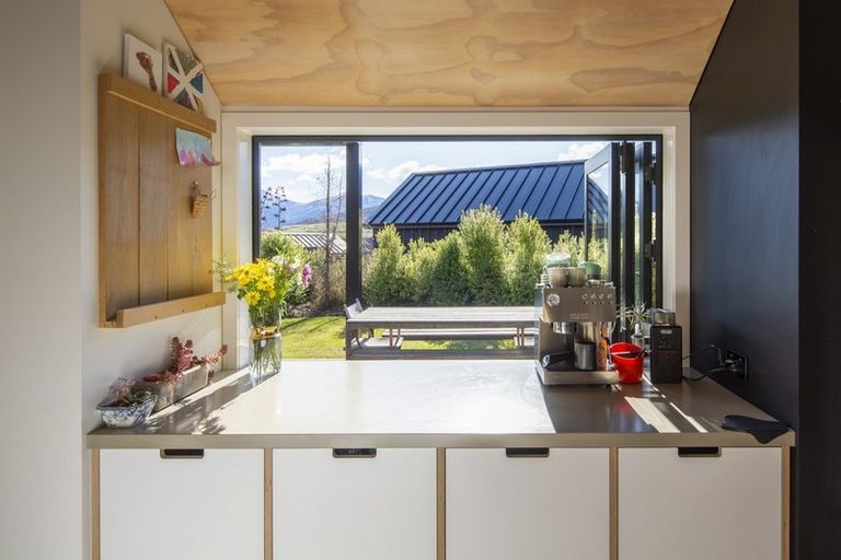 Photo of property in 13 Torridon Court, Jacks Point, Queenstown, 9371