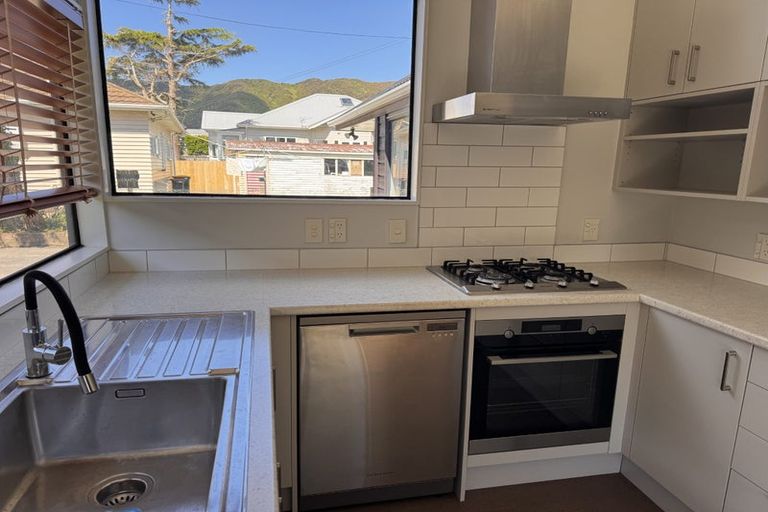 Photo of property in 268 Waterloo Road, Waterloo, Lower Hutt, 5011