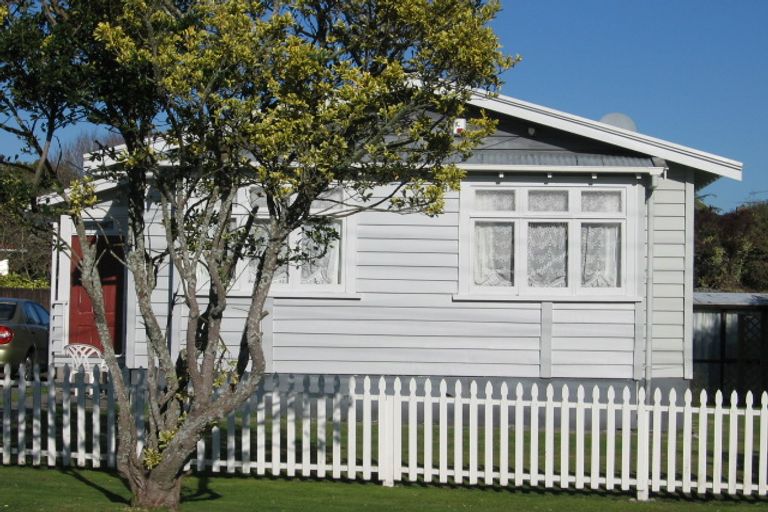 Photo of property in 83 Old Wairoa Road, Papakura, 2110