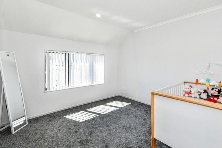 Photo of property in 125b Manuroa Road, Takanini, 2112
