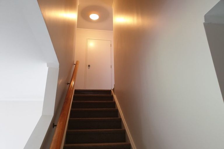 Photo of property in 8/3 Erewhon Place, Birkdale, Auckland, 0626