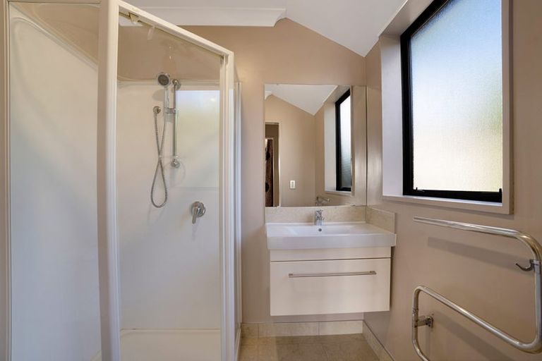 Photo of property in 22 Jezero Drive, Massey, Auckland, 0614