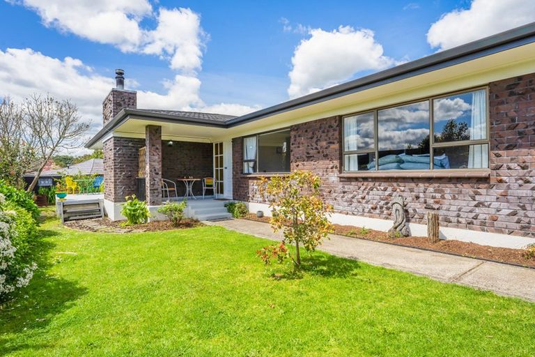 Photo of property in 3 Revell Court, Pukekohe, 2120