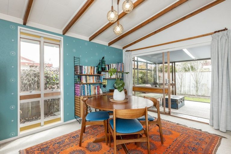 Photo of property in 18 Ngarimu Crescent, Taradale, Napier, 4112