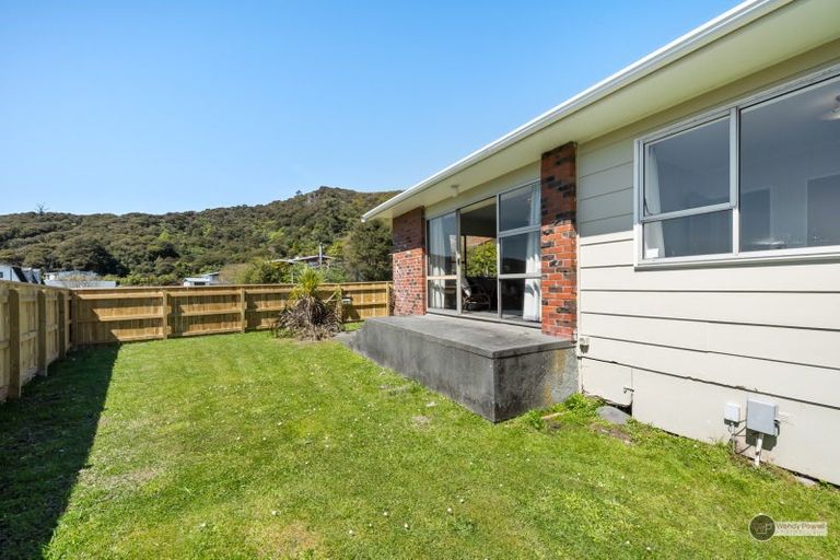 Photo of property in 38a Kowhai Street, Wainuiomata, Lower Hutt, 5014