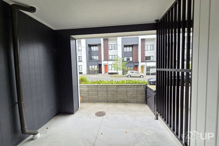 Photo of property in 53 Rangihina Road, Hobsonville, Auckland, 0616