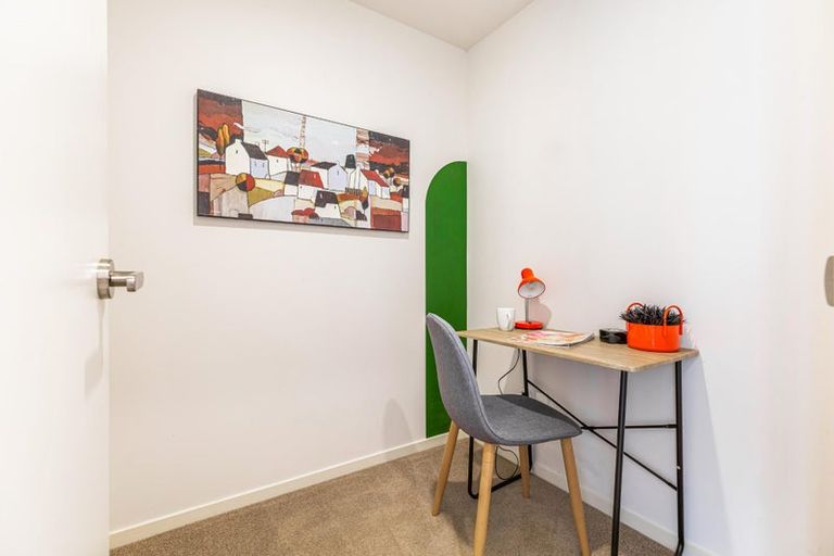 Photo of property in Rf202b, 9/18 Hewlett Road, Massey, Auckland, 0614