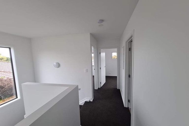Photo of property in 15 Otaimako Place, Mangere, Auckland, 2022