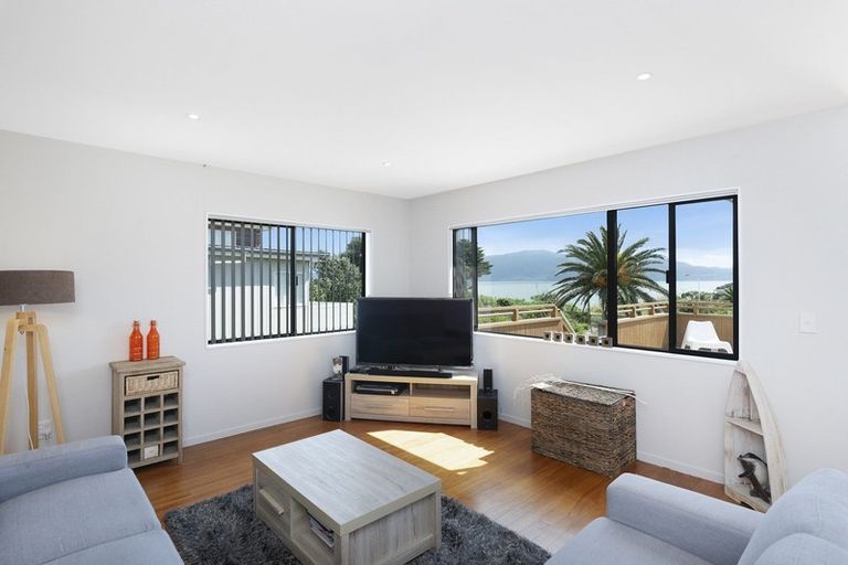 Photo of property in 171 Manly Street, Paraparaumu Beach, Paraparaumu, 5032