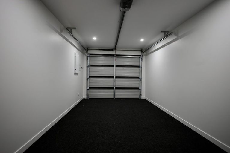 Photo of property in 1 Ainsdale Place, Manurewa, Auckland, 2102
