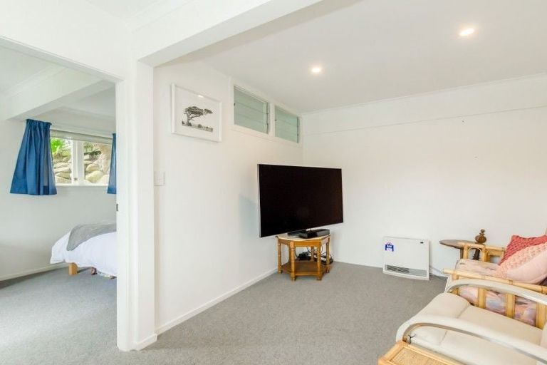 Photo of property in 388 Kapiti Road, Paraparaumu Beach, Paraparaumu, 5032