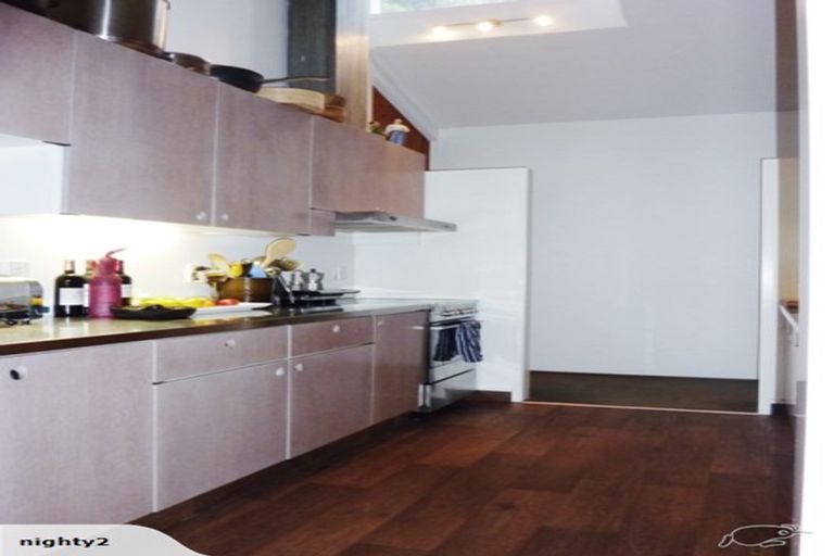 Photo of property in 2 Maramanui Way, Karaka Bays, Wellington, 6022