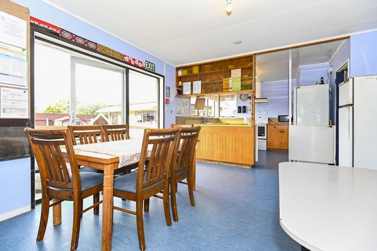 Photo of property in 182 Flaxmere Avenue, Flaxmere, Hastings, 4120