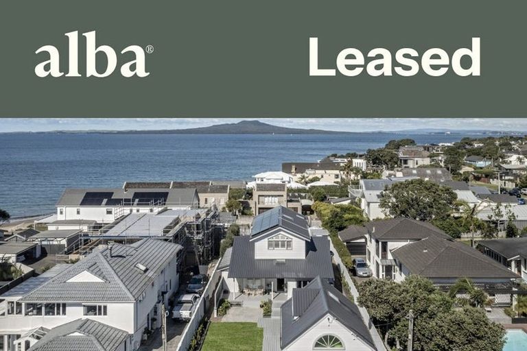 Photo of property in 51 Milford Road, Milford, Auckland, 0620