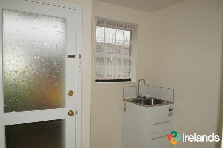 Photo of property in 32 Cowes Street, Avondale, Christchurch, 8061