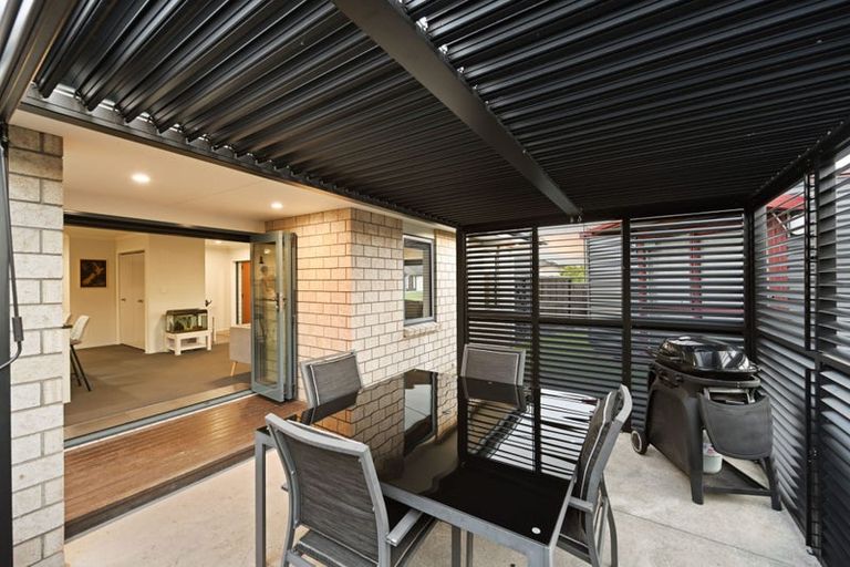 Photo of property in 18 Trauzer Place, Flagstaff, Hamilton, 3210