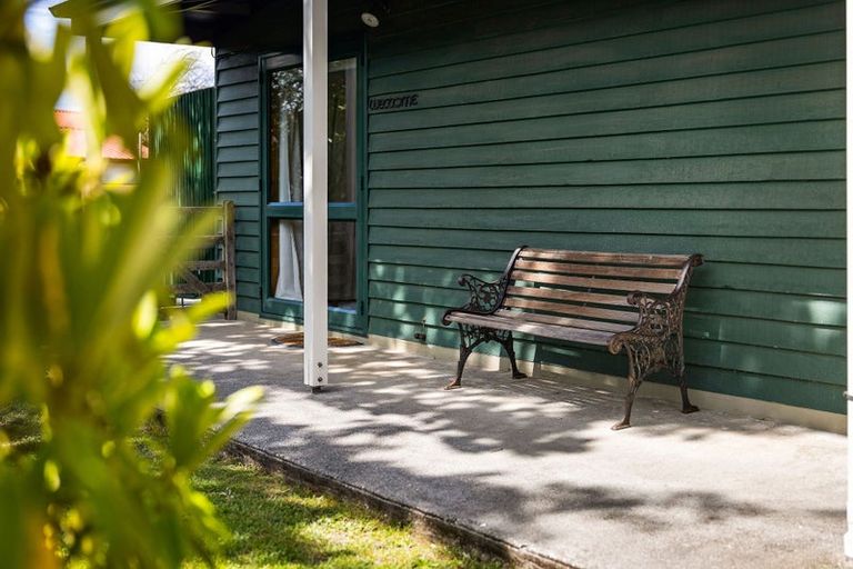 Photo of property in 8b Kuri Place, Wanaka, 9305