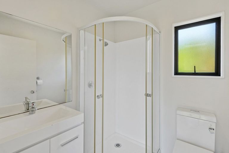 Photo of property in 18a Renfrew Street, Upper Riccarton, Christchurch, 8041