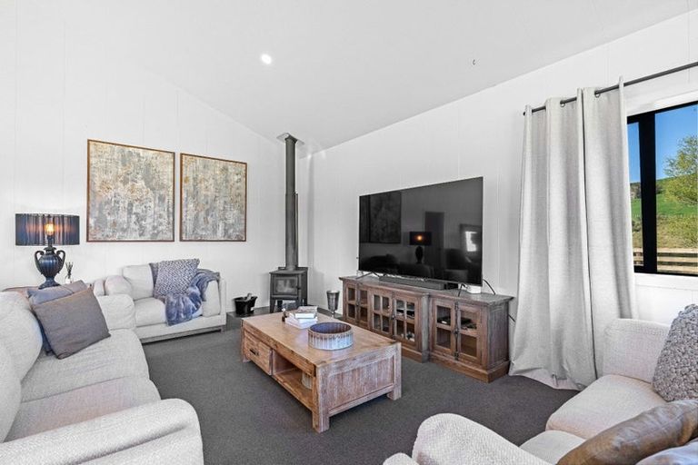 Photo of property in 8 Paparoa Road, Mangapai, Whangarei, 0178
