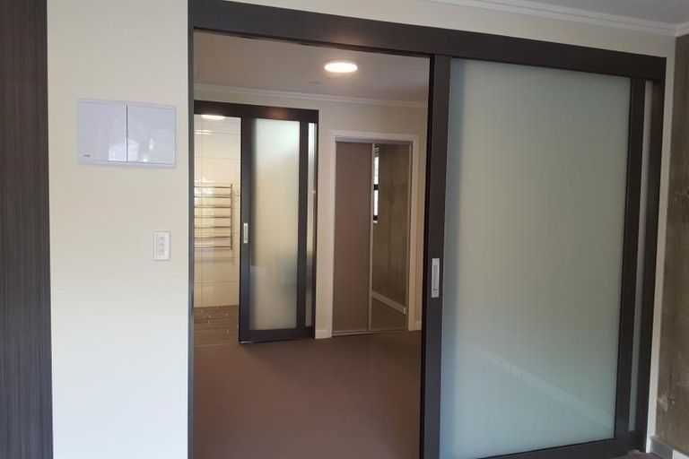Photo of property in Frame Apartments, 502/111u Molesworth Street, Thorndon, Wellington, 6011