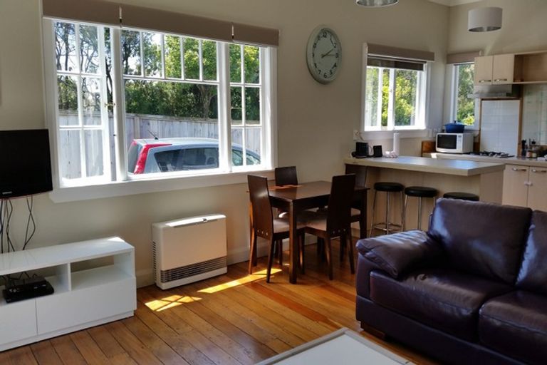 Photo of property in 36 Middleton Road, Johnsonville, Wellington, 6037