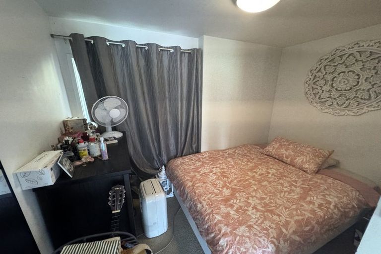 Photo of property in 36a Sutherland Crescent, Melrose, Wellington, 6023