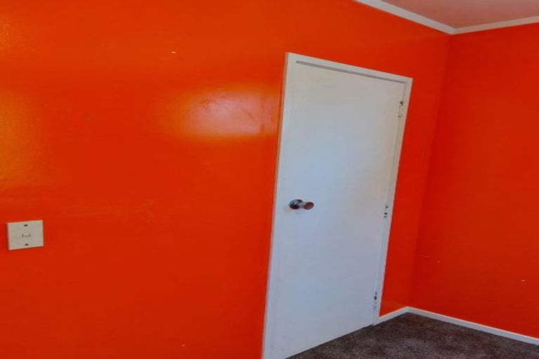 Photo of property in 4 Osman Street, Glen Eden, Auckland, 0602