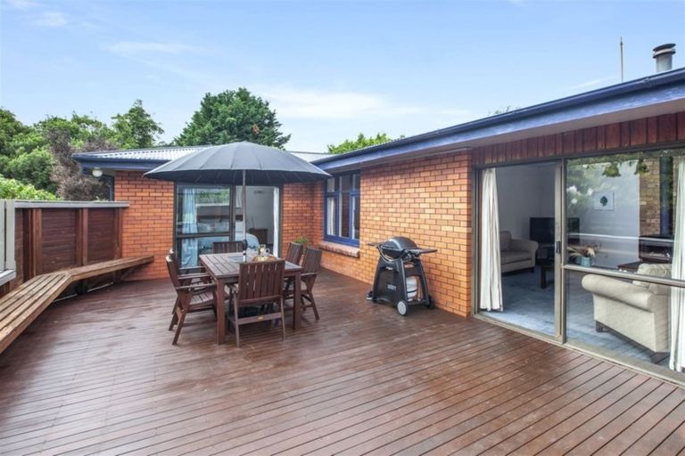 Photo of property in 73 Eders Road, Woodend, 7610