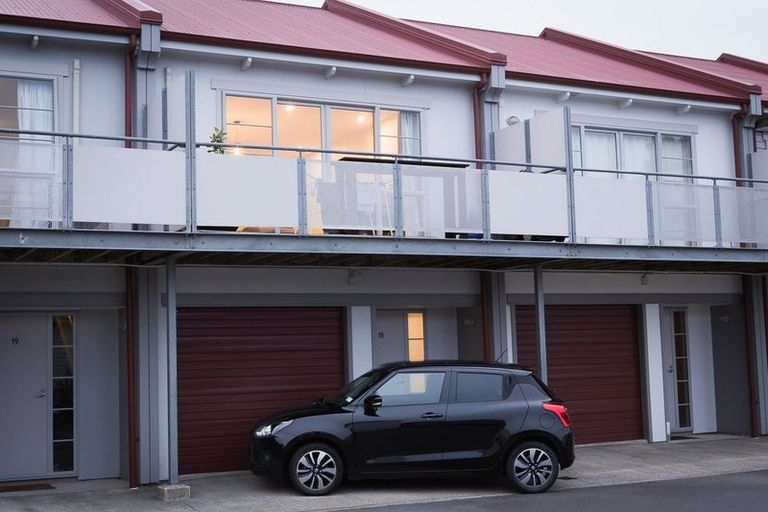 Photo of property in Monterey Apartments, 18/232 Middleton Road, Glenside, Wellington, 6037