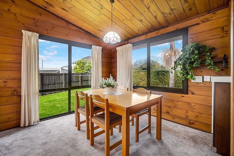 Photo of property in 247 Tukapa Street, Westown, New Plymouth, 4310