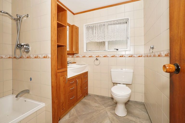 Photo of property in 44 Enfield Street, Nawton, Hamilton, 3200