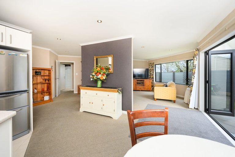 Photo of property in 19a Carlisle Street, Milson, Palmerston North, 4414