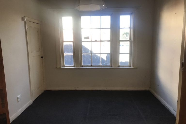 Photo of property in 21 Piko Crescent, Riccarton, Christchurch, 8041