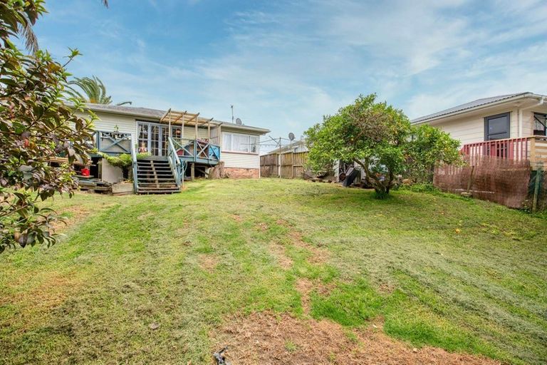 Photo of property in 27 Graeme Avenue, Mangere East, Auckland, 2024