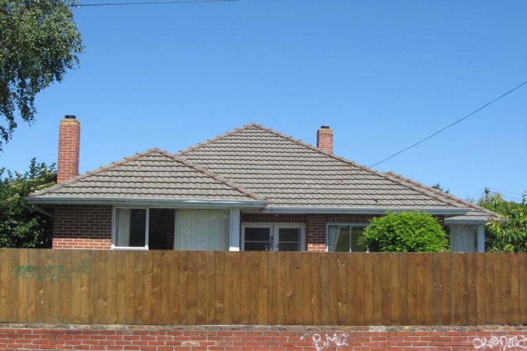 Photo of property in 32 Coronation Street, Spreydon, Christchurch, 8024