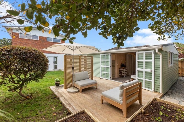 Photo of property in 29a Doment Crescent, Orewa, 0931