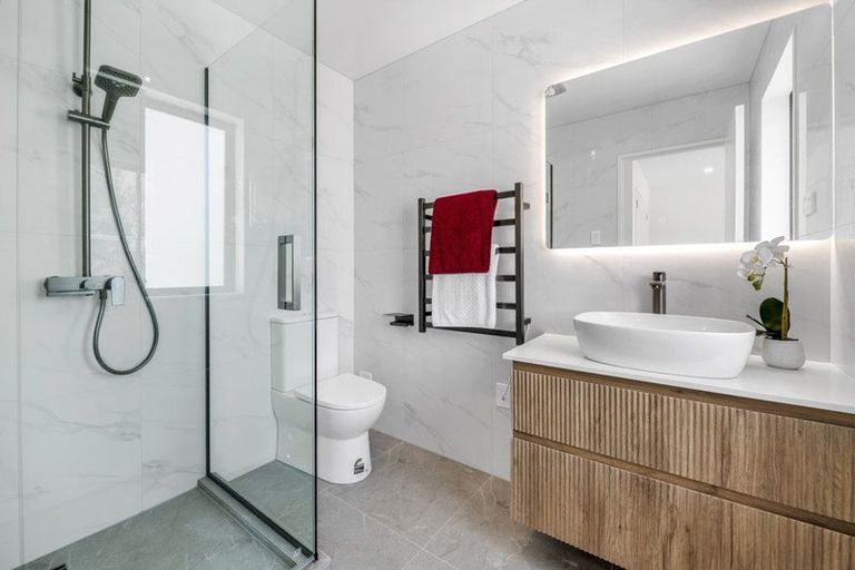 Photo of property in 8 Hing Street, Flat Bush, Auckland, 2019